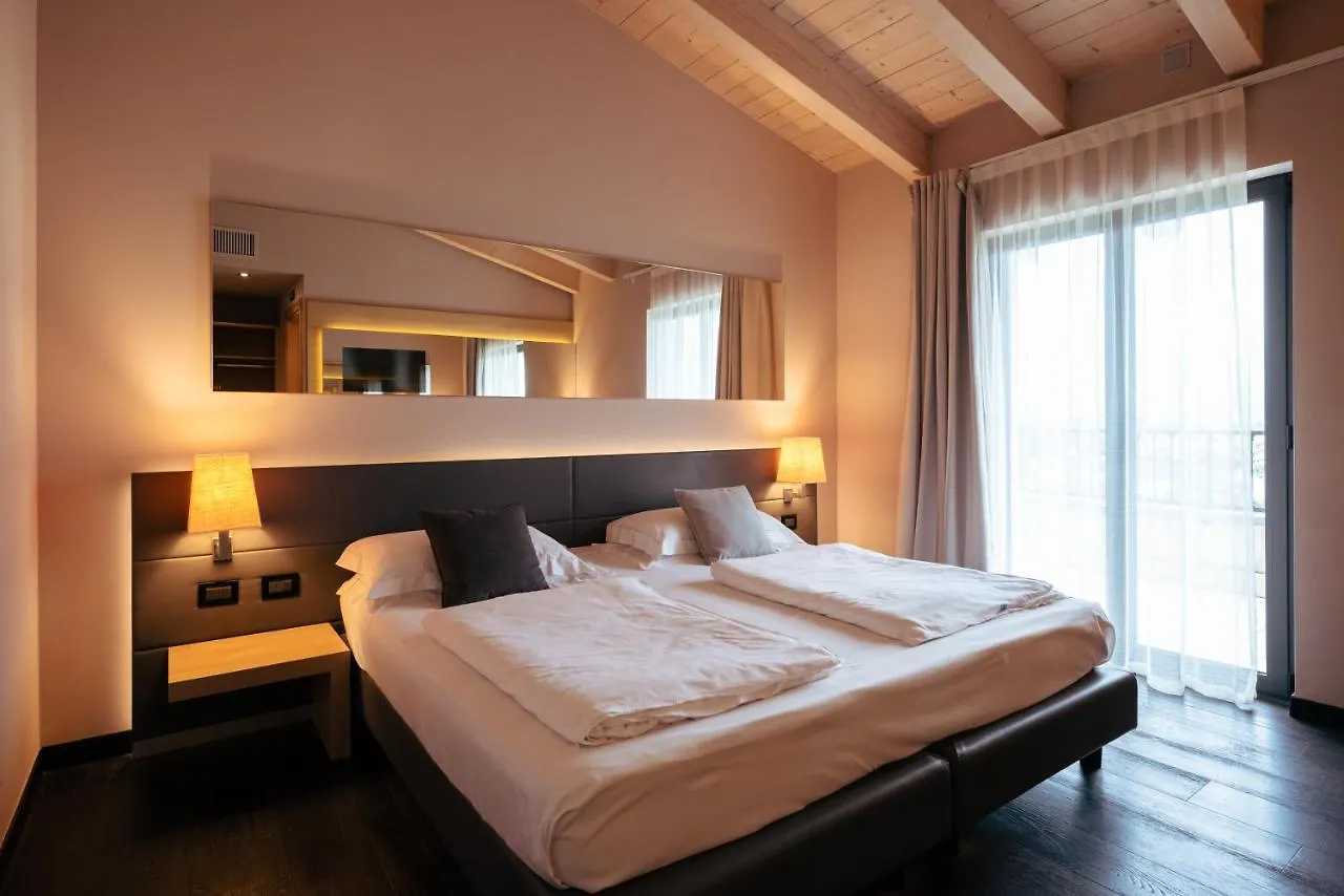 Villa Luisa Resort & Luxury Apartments San Felice del Benaco
