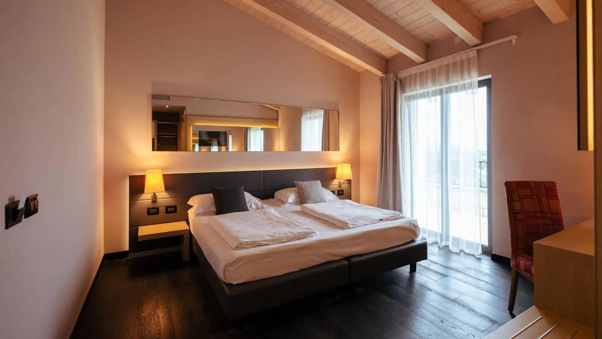 Villa Luisa Resort & Luxury Apartments San Felice del Benaco 4*,